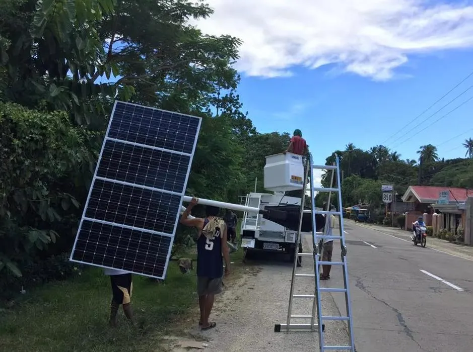 Outdoor commercial solar lighting project for Abidjan road lighting
