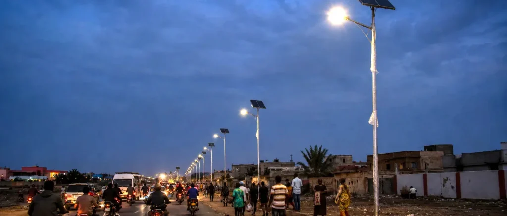 Split solar street lighting project reference in Thailand for road and public area lighting review