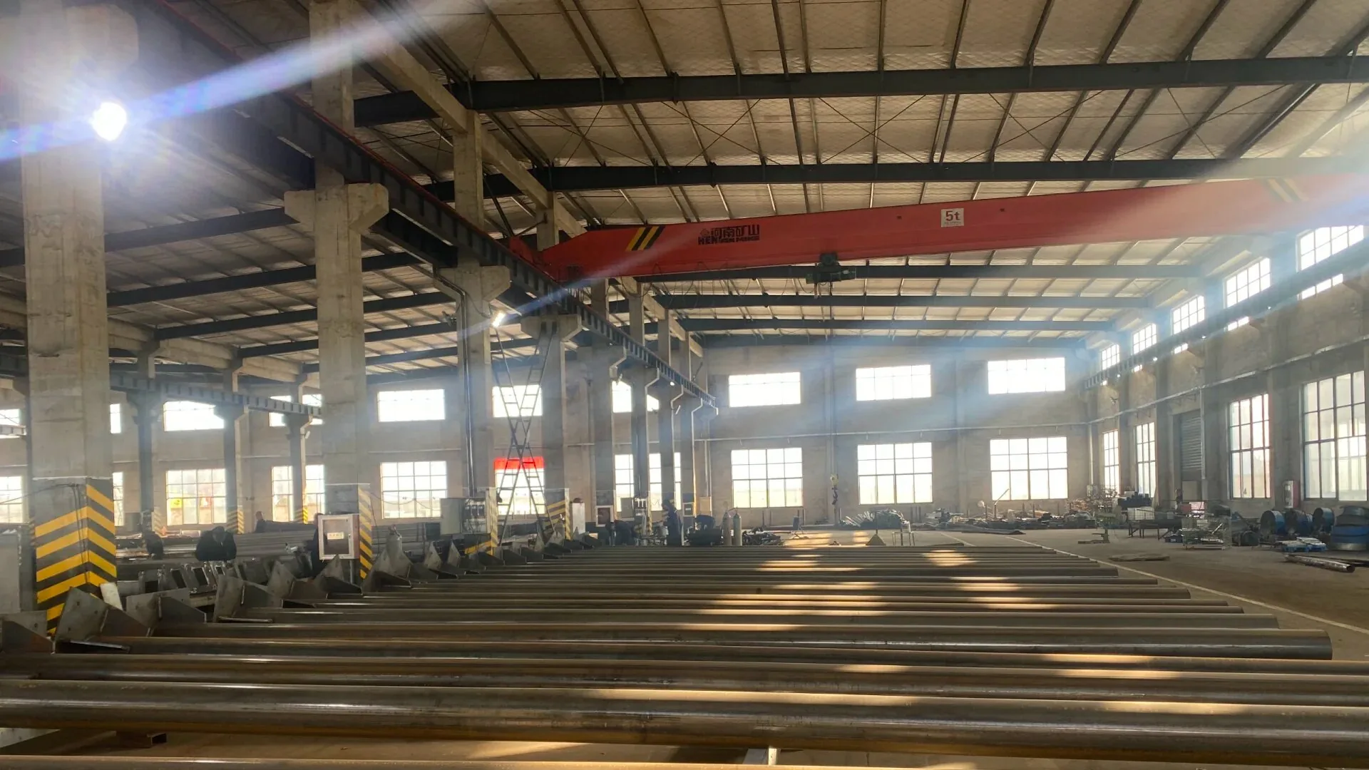 Sunlurio pole workshop panorama for structural project supply