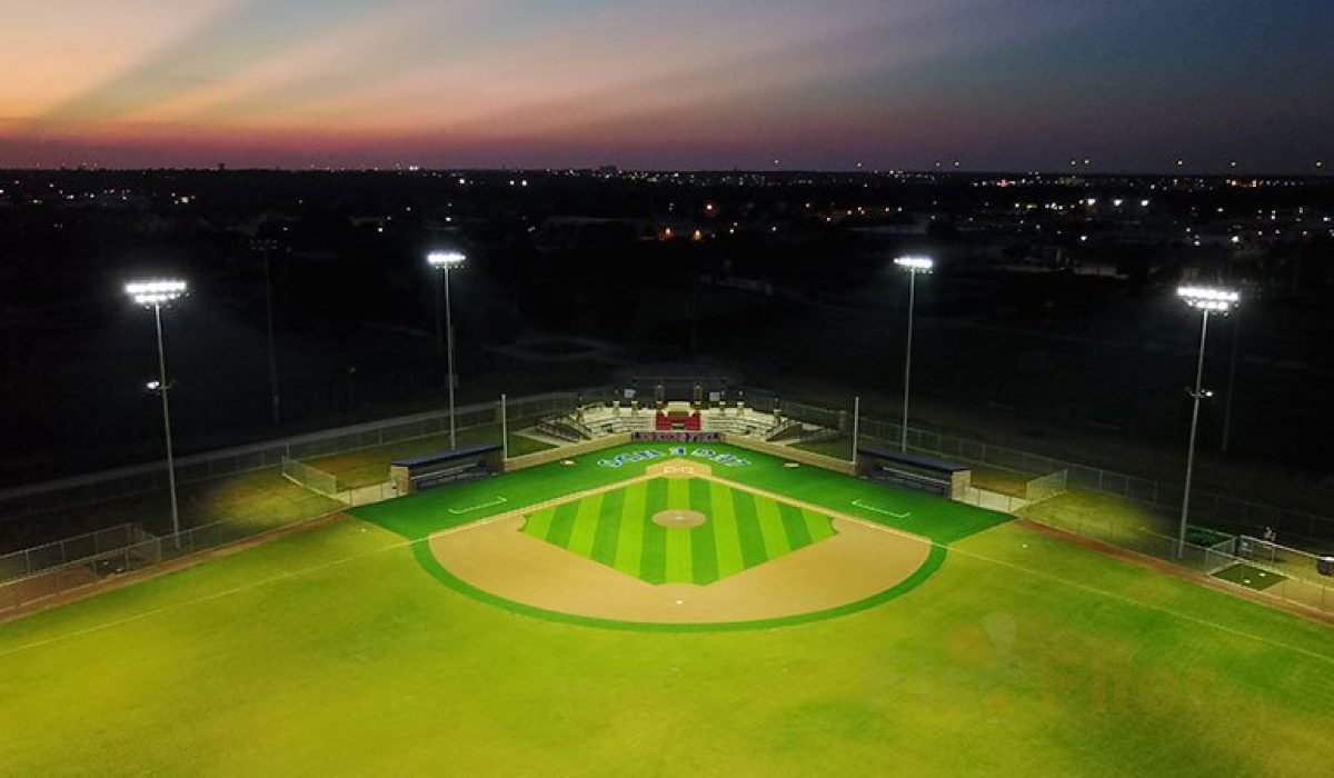 LED-Football-field-lighting